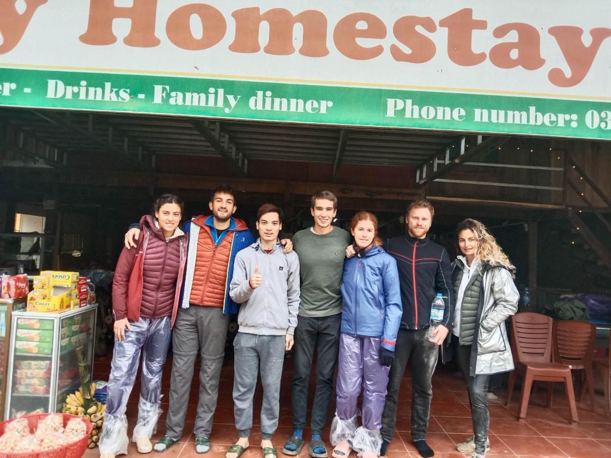 Du Gia - Tay Homestay Làng Cac Zimmer foto